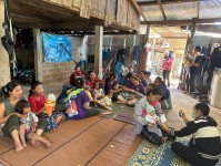 1/11/67 รพ.สต.บ้านสันป่าไร่ ออกหน่วยฉีดวัคซีนเด็กอายุ 2 เดือน ถึง 4 ปี เขต สสช.ห้วยกระทิง ที่ หมู่ 6 บ้านห้วยกระทิง จำนวน 14 ราย และ เจาะเลือดตรวจ Hct , จ่ายยา para syr , ferrous syr , แจกของเล่นให้เด็ก ๆ ทุกคน