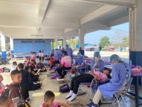 15/ก.พ./67 จนท.ทันตสาธารณสุข รพ.สต.บ้านสันป่าไร่ ร่วมกับทีมทันตสาธารณสุข อ.แม่ระมาด ออกหน่วยทันตกรรมเคลื่อนที่ ที่รร.บ้านป่าไร่เหนือ มีการให้บริการนักเรียน จำนวน 84 ราย ดังนี้ ขูดหินน้ำลาย จำนวน 56 ราย อุดฟัน จำนวน 44 ราย 90 ซี่ เคลือบหลุมร่องฟัน จำนวน 25