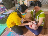 7 มี.ค.67 รพ.สต.บ้านสันป่าไร่ ออกหน่วยฉีดวัคซีนเด็กอายุ 2 เดือน ถึง 4 ปี เขตหมู่ 6 บ้านห้วยกระทิง ต.พระธาตุ จำนวน 13 ราย