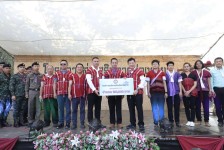 นายกองค์การบริหารส่วนจังหวัดตาก เป็นประธานเปิดโครงการส่งเสริมการท่องเที่ยว(วันช้างไทย) ณ บ้านพะยอ หมู่ 5 ตำบลวาเล่ย์ อำเภอพบพระ จังหวัดตาก