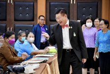 นายกองค์การบริหารส่วนจังหวัดตาก เป็นประธานเปิดโครงการเตรียมความพร้อมสู่วัยผู้สูงอายุ อย่างมีคุณค่า ประจำปีงบประมาณ พ.ศ 2567 