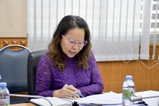 ปลัดองค์การบริหารส่วนจังหวัดตาก พร้อมด้วยหัวหน้าส่วนราชการในสังกัดองค์การบริหารส่วนจังหวัดตาก เข้าร่วมการประชุมชี้แจงแนวทางปฏิบัติเกี่ยวกับการเบิกหักผลักส่งเงินงบประมาณรายจ่ายประจำปีงบประมาณ พ.ศ. 2567 