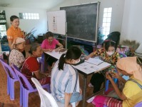 4 เม.ย.67 จนท.รพ.สต.บ้านสันป่าไร่ ร่วมกับ ทีม รพ.แม่ระมาด ออกหน่วยตรวจตาผู้สูงอายุ พื้นที่ หมู่ 6 บ้านห้วยกระทิง ต.พระธาตุ จำนวน 19 ราย