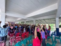 27 เม.ย.67 รพ.สต.บ้านสันป่าไร่ร่วมกับกลุ่มผู้สูงอายุบ้านสันป่าไร่ จัดกิจกรรมโครงการส่งเสริมสุขภาพผู้สูงวัย สร้างจิตสดใสร่างกายแข็งแรง ณ โรงเรียนบ้านป่าไร่เหนือ โดยมีกิจกรรมตรวจฟันผู้สูงอายุ  กิจกรรมออกกำลังกาย ศาสนากับผู้สูงอายุ กิจกรรมนันทนาการ การให้ควา