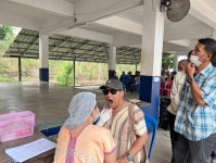 27 เม.ย.67 รพ.สต.บ้านสันป่าไร่ร่วมกับกลุ่มผู้สูงอายุบ้านสันป่าไร่ จัดกิจกรรมโครงการส่งเสริมสุขภาพผู้สูงวัย สร้างจิตสดใสร่างกายแข็งแรง ณ โรงเรียนบ้านป่าไร่เหนือ โดยมีกิจกรรมตรวจฟันผู้สูงอายุ  กิจกรรมออกกำลังกาย ศาสนากับผู้สูงอายุ กิจกรรมนันทนาการ การให้ควา