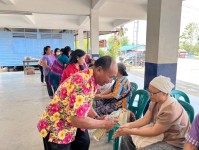 27 เม.ย.67 รพ.สต.บ้านสันป่าไร่ร่วมกับกลุ่มผู้สูงอายุบ้านสันป่าไร่ จัดกิจกรรมโครงการส่งเสริมสุขภาพผู้สูงวัย สร้างจิตสดใสร่างกายแข็งแรง ณ โรงเรียนบ้านป่าไร่เหนือ โดยมีกิจกรรมตรวจฟันผู้สูงอายุ  กิจกรรมออกกำลังกาย ศาสนากับผู้สูงอายุ กิจกรรมนันทนาการ การให้ควา