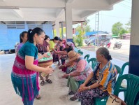 27 เม.ย.67 รพ.สต.บ้านสันป่าไร่ร่วมกับกลุ่มผู้สูงอายุบ้านสันป่าไร่ จัดกิจกรรมโครงการส่งเสริมสุขภาพผู้สูงวัย สร้างจิตสดใสร่างกายแข็งแรง ณ โรงเรียนบ้านป่าไร่เหนือ โดยมีกิจกรรมตรวจฟันผู้สูงอายุ  กิจกรรมออกกำลังกาย ศาสนากับผู้สูงอายุ กิจกรรมนันทนาการ การให้ควา