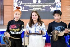 รองนายกองค์การบริหารส่วนจังหวัดตาก เป็นประธานเปิดโครงการเสริมสร้างศักยภาพ ด้านการป้องกันและบรรเทาสาธารณภัยต่างๆ ในเขตพื้นที่จังหวัดตาก หลักสูตรอสรพิษ