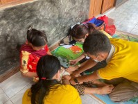 9 พ.ค.67 รพ.สต.บ้านสันป่าไร่ ออกหน่วยฉีดวัคซีนเด็กอายุ 2 เดือน ถึง 4 ปี ที่บ้านห้วยกระทิง หมู่ 6 ต.พระธาตุ จำนวน 10 ราย