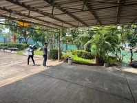 16 พ.ค.67 จนท.สนง.ธนารักษ์พื้นที่ตาก ลงพื้นที่ตรวจสอบอาคาร/สิ่งปลูกสร้างและสภาพที่ราชพัสดุ รพ.สต.บ้านสันป่าไร่