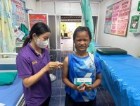 21 พ.ค.2567 รพ.สต.บ้านสันป่าไร่ เจาะเลือดผู้ป่วยโรคความดันโลหิตสูง ที่รับยาที่ รพ.สต. ( กลุ่ม 3 ) จำนวน 21 ราย และฉีดวัคซีนป้องกันโรคมะเร็งปากมดลูก(HPV) เข็ม 2 นักเรียนหญิง จำนวน 20 ราย