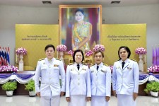 รองปลัดองค์การบริหารส่วนจังหวัดตาก พร้อมด้วยข้าราชการในสังกัดองค์การบริหารส่วนจังหวัดตาก ร่วมพิธีทำบุญตักบาตรถวายพระราชกุศล เฉลิมพระเกียรติสมเด็จพระนางเจ้าฯ พระบรมราชินี