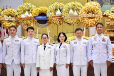 ที่ปรึกษานายกองค์การบริหารส่วนจังหวัดตาก เข้าร่วมพิธีวางพวงมาลาถวายราชสักการะและถวายความเคารพพระบรมฉายาลักษณ์ พระบาทสมเด็จพระบรมชนกาธิเบศร มหาภูมิพลอดุลยเดชมหาราช บรมนาถบพิตร เนื่องใน “วันนวมินทรมหาราช”