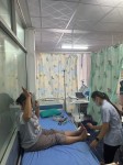 15 ต.ค.67 รพ.สต.บ้านสันป่าไร่ เจาะเลือด(screening lab)ผู้ป่วย NCD กลุ่ม 1 โรคเบาหวาน จำนวน 23 ราย พร้อมทั้งตรวจปัสสาวะ , ตรวจคลื่นไฟฟ้าหัวใจ(EKG) , ตรวจเท้า , วัดรอบเอว , ยืนยันตัวตน(Authen)