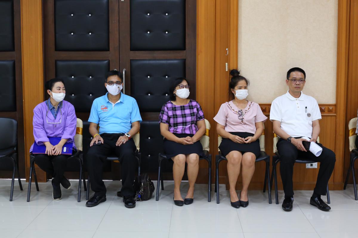 ส่งมอบเงินสนับสนุนโครงการปรับสภาพแวดล้อมและที่อยู่อาศัยสำหรับคนพิการที่ยากไร้ และมีความจำเป็นเร่งด่วนที่ต้องได้รับการพื้นฟูสมรรถภาพ ประจำปีงบประมาณ พ.ศ. 2563 