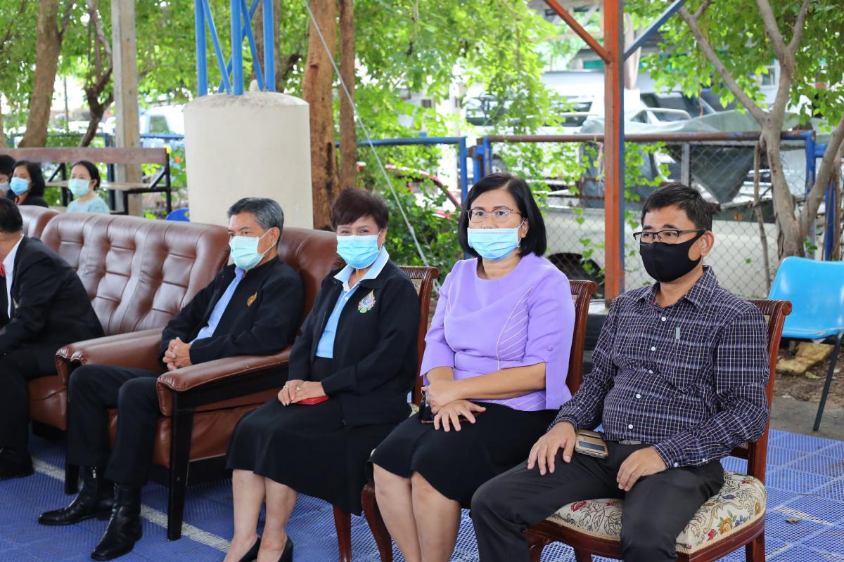 มอบสื่อการเรียนการสอน ประจำปีงบประมาณ พ.ศ. 2563 ณ วิทยาลัยเทคนิคตาก