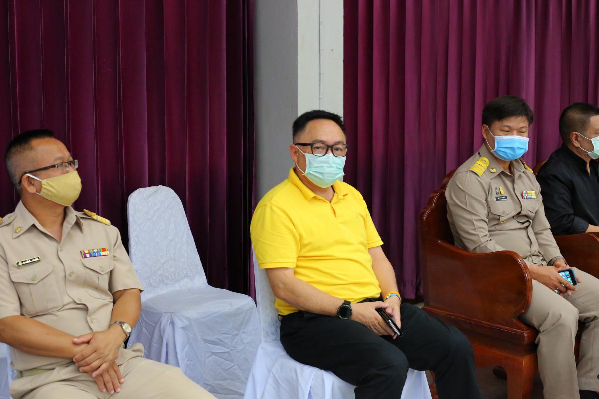 พิธีมอบสื่อการเรียนการสอน ประจำปีงบประมาณ พ.ศ. 2563  ให้กับวิทยาลัยเทคนิคแม่สอด 