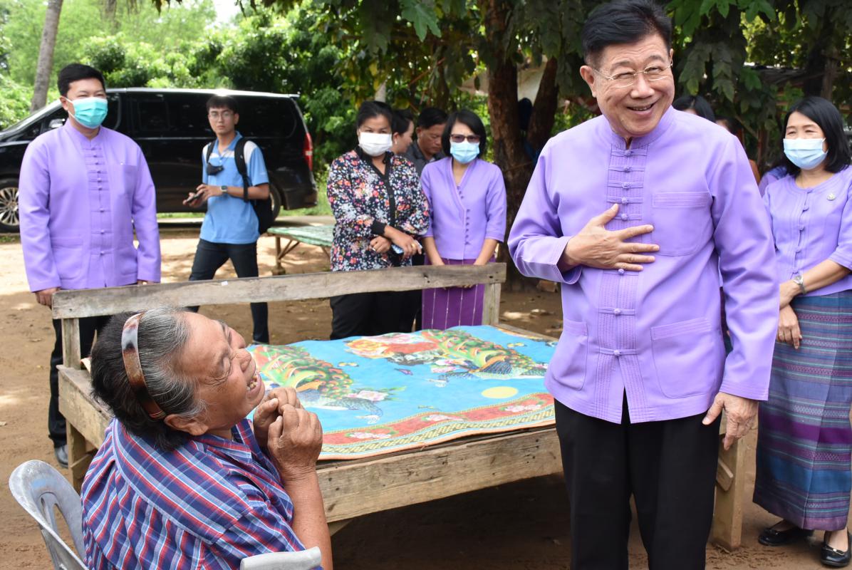 ลงพื้นที่ติดตามและประเมินผลในพื้นที่องค์การบริหารส่วนตำบลประดาง เพื่อติดตามและประเมินประเมินผลการขอรับเงินสนับสนุนโครงการปรับสภาพแวดล้อมที่อยู่อาศัยสำหรับคนพิการที่ยากไร้และมีความจำเป็นต้องได้รับการฟื้นฟูสมรรถภาพ ประจำปีงบประมาณ พ.ศ.2563