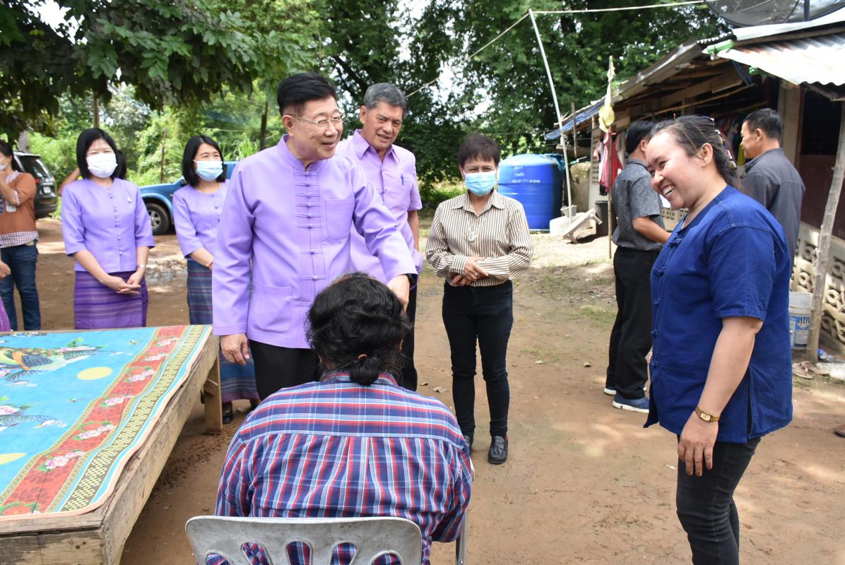 ลงพื้นที่ติดตามและประเมินผลในพื้นที่องค์การบริหารส่วนตำบลประดาง เพื่อติดตามและประเมินประเมินผลการขอรับเงินสนับสนุนโครงการปรับสภาพแวดล้อมที่อยู่อาศัยสำหรับคนพิการที่ยากไร้และมีความจำเป็นต้องได้รับการฟื้นฟูสมรรถภาพ ประจำปีงบประมาณ พ.ศ.2563
