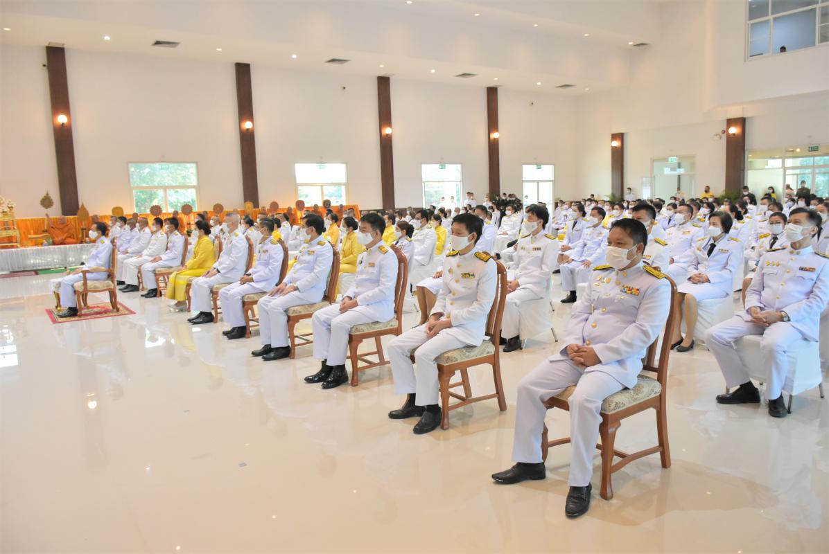 พิธีทำบุญตักบาตรถวายพระราชกุศล เนื่องในวันคล้ายวันพระบรมราชสมภพ พระบาทสมเด็จพระบรมชนกาธิเบศร มหาภูมิพลอดุลยเดชมหาราช บรมนาถบพิตร วันชาติ และวันพ่อแห่งชาติ 5 ธันวาคม 2563