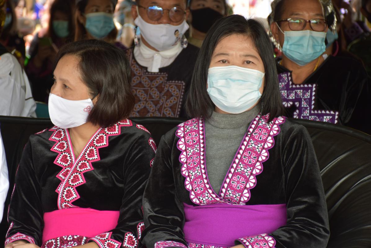 ร่วมพิธีเปิดงานสืบสานประเพณีปีใหม่ม้ง อำเภอพบพระ ประจำปีงบประมาณ 2564