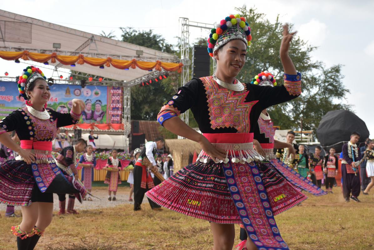 ร่วมพิธีเปิดงานสืบสานประเพณีปีใหม่ม้ง อำเภอพบพระ ประจำปีงบประมาณ 2564