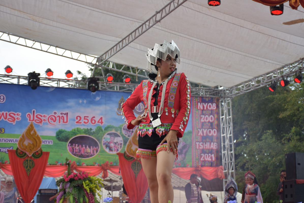 ร่วมพิธีเปิดงานสืบสานประเพณีปีใหม่ม้ง อำเภอพบพระ ประจำปีงบประมาณ 2564