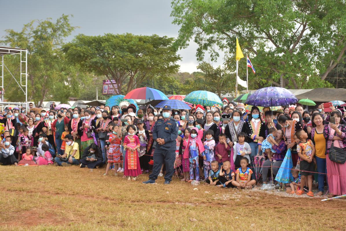 ร่วมพิธีเปิดงานสืบสานประเพณีปีใหม่ม้ง อำเภอพบพระ ประจำปีงบประมาณ 2564