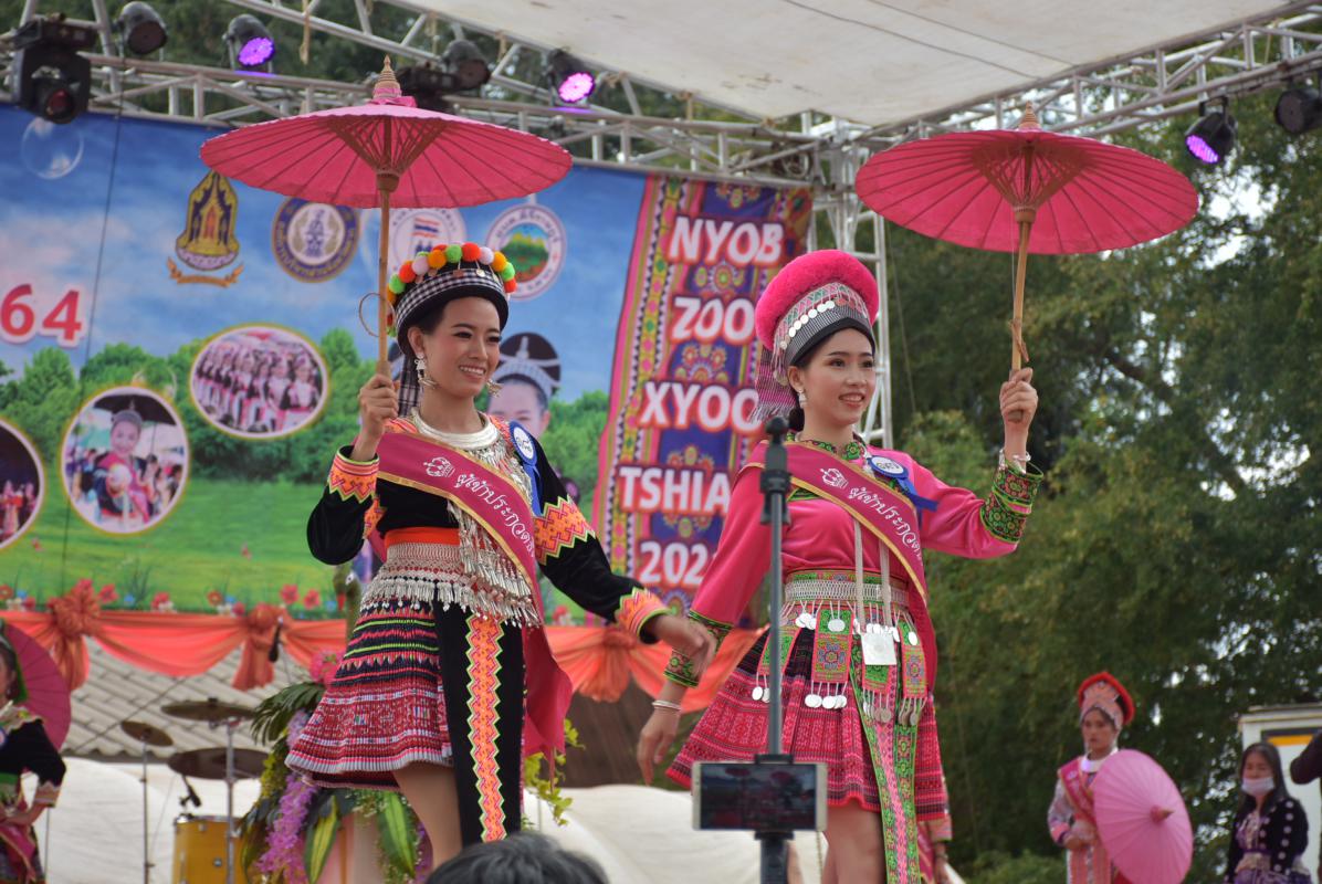 ร่วมพิธีเปิดงานสืบสานประเพณีปีใหม่ม้ง อำเภอพบพระ ประจำปีงบประมาณ 2564