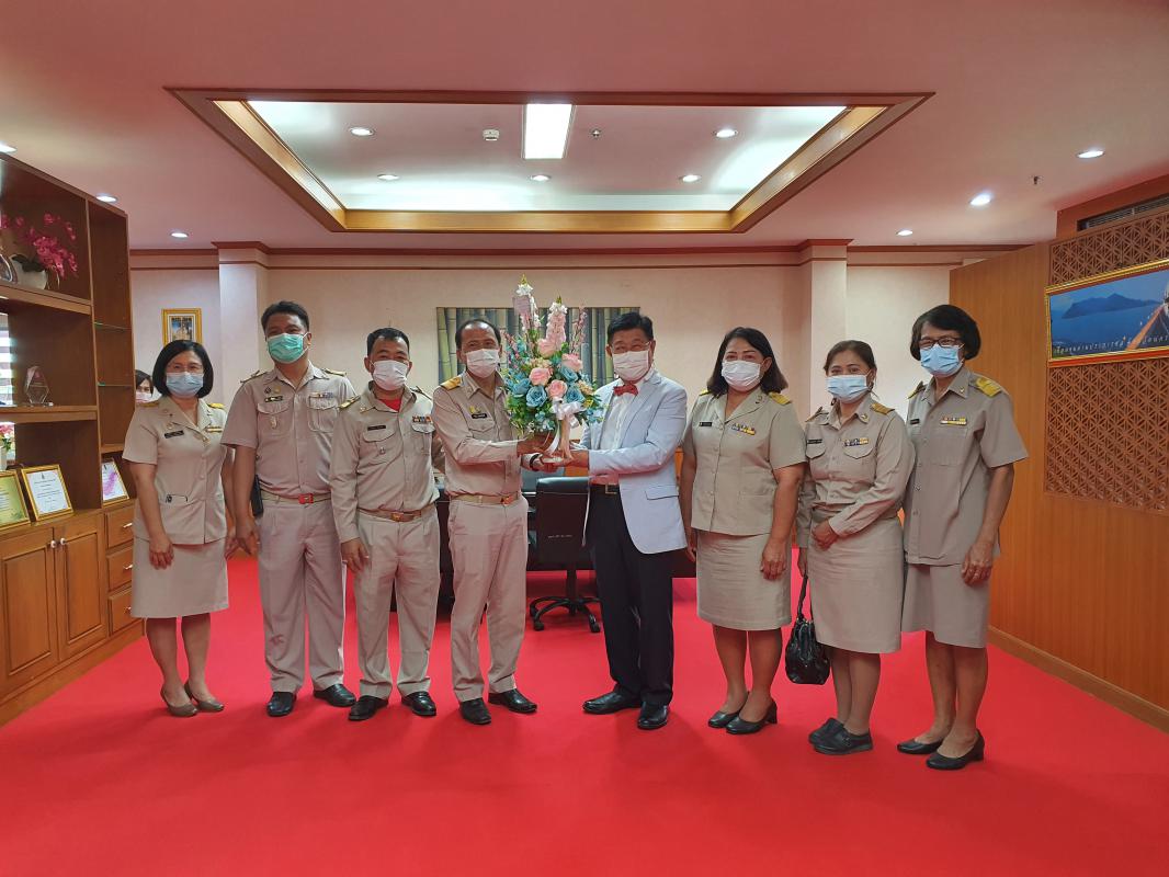 ภาพบรรยากาศแห่งความสุขและความยินดี