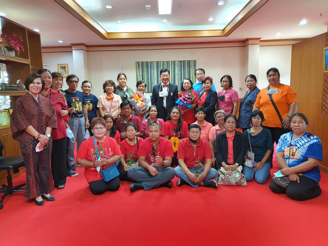 ภาพบรรยากาศแห่งความสุขและความยินดี