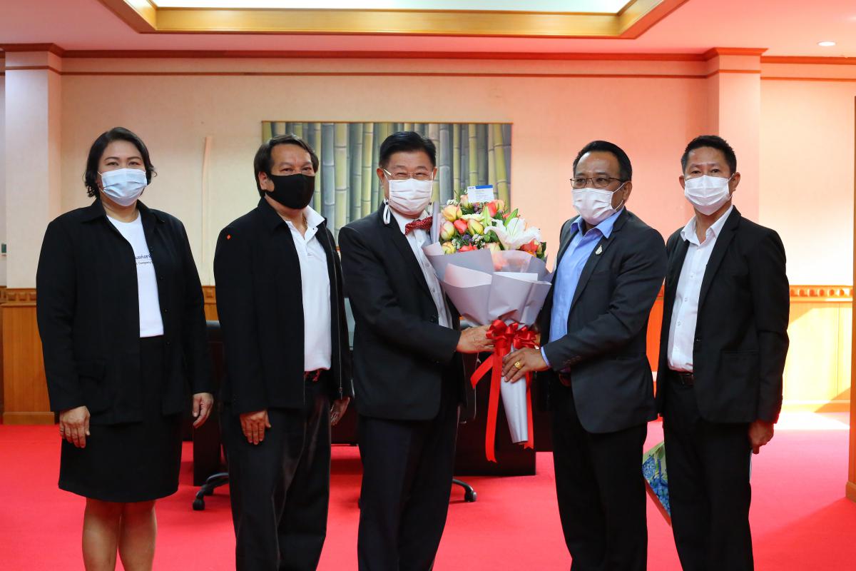ภาพบรรยากาศแห่งความสุขและความยินดี