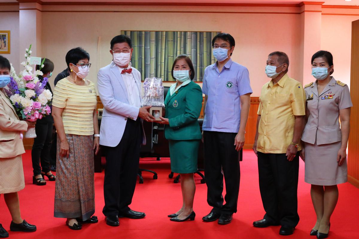 ภาพบรรยากาศแห่งความสุขและความยินดี