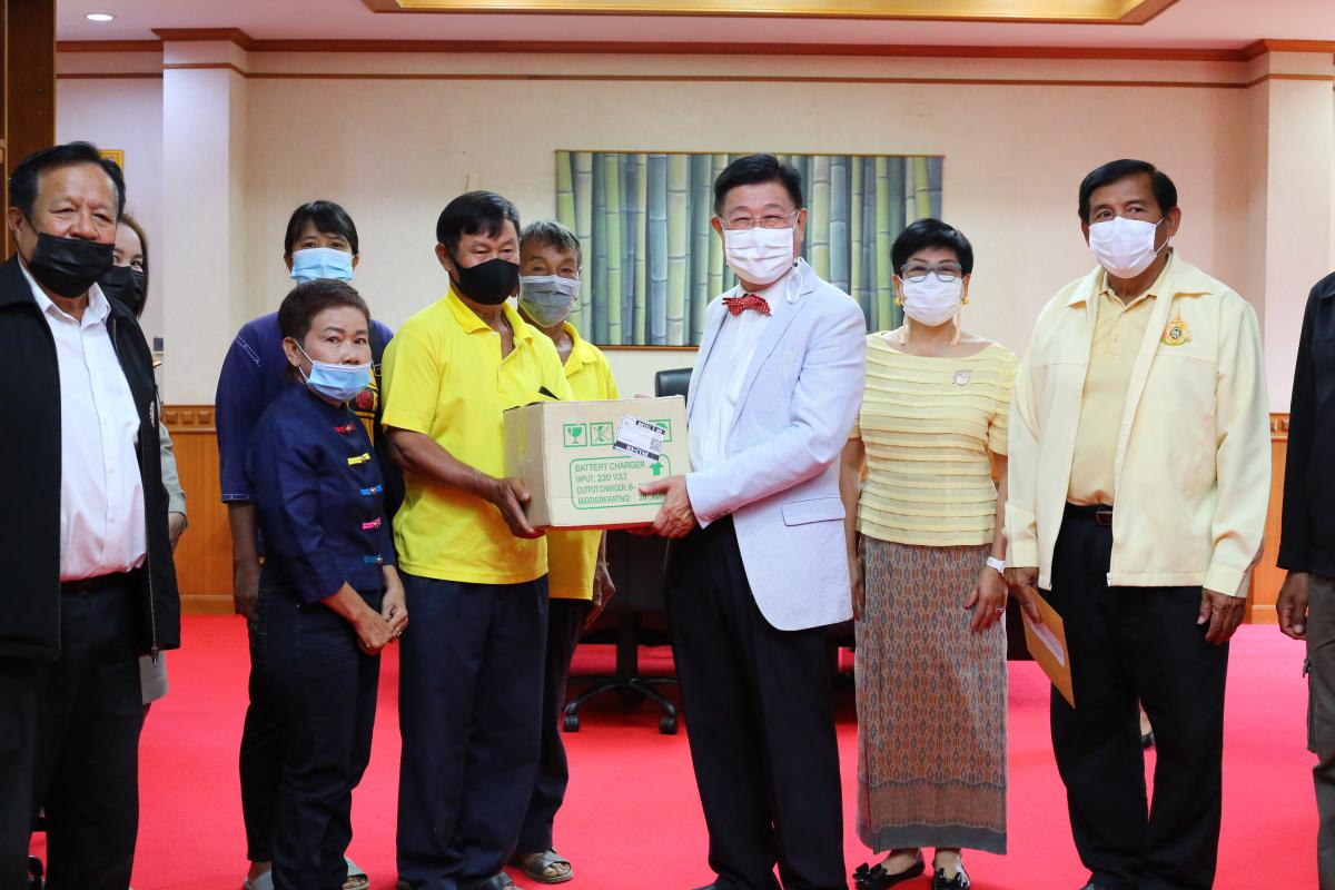 ภาพบรรยากาศแห่งความสุขและความยินดี
