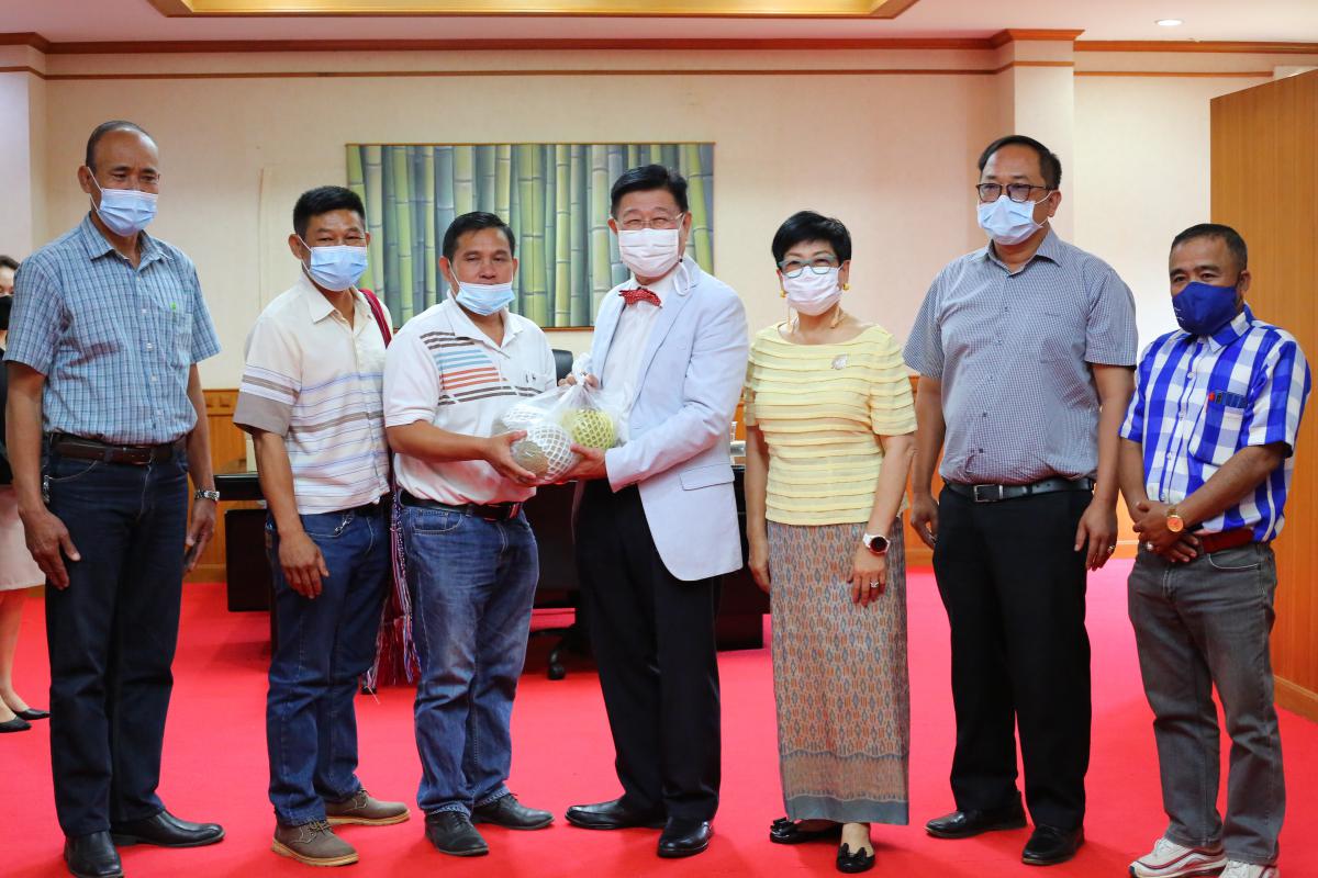 ภาพบรรยากาศแห่งความสุขและความยินดี