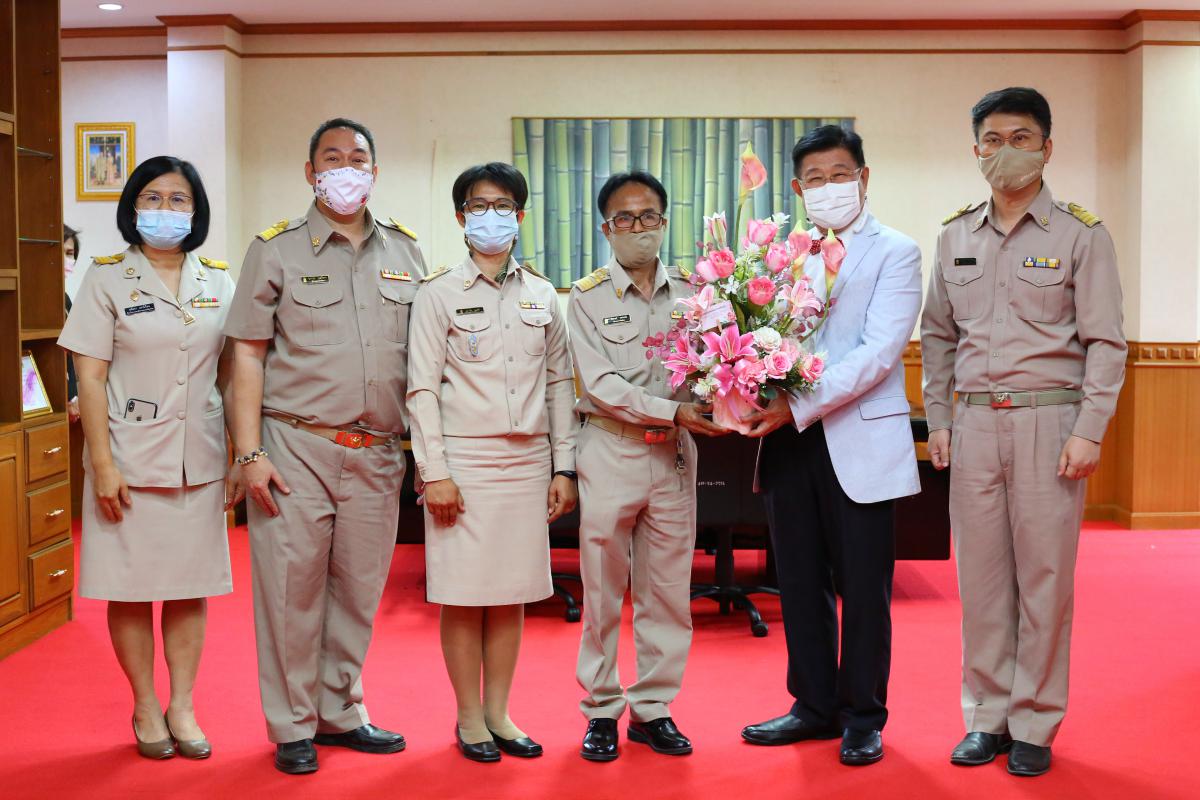 ภาพบรรยากาศแห่งความสุขและความยินดี