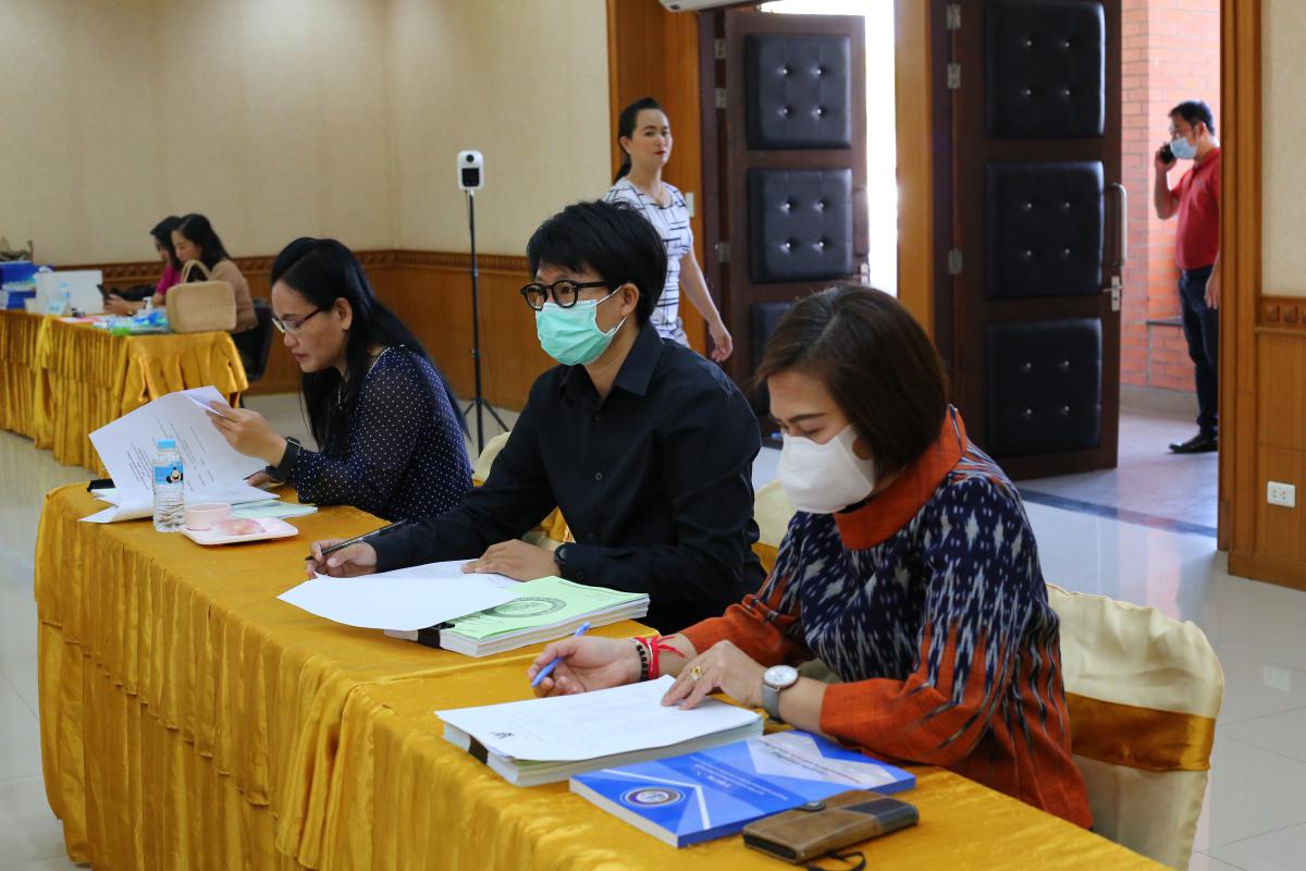 ประชุมคณะกรรมการพัฒนาองค์การบริหารส่วนจังหวัดตาก เพื่อทราบผลการติดตามและประเมินผลแผนพัฒนาองค์การบริหารส่วนจังหวัดตาก ประจำปี พ.ศ.2563 และพิจารณา(ร่าง)แผนดำเนินงาน ประจำปี พ.ศ.2564