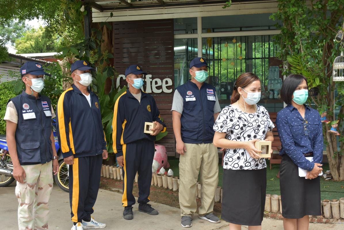 ลงพื้นที่ให้กำลังใจเจ้าหน้าที่ผู้ปฏิบัติงาน และผู้กักกันต