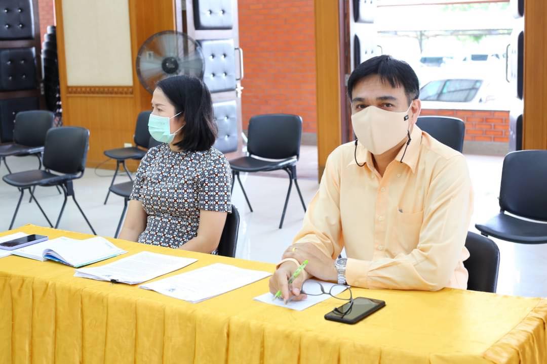 ประชุมติดตามงานและมอบนโยบายการปฏิบัติงานสู้ภัย Covid-19