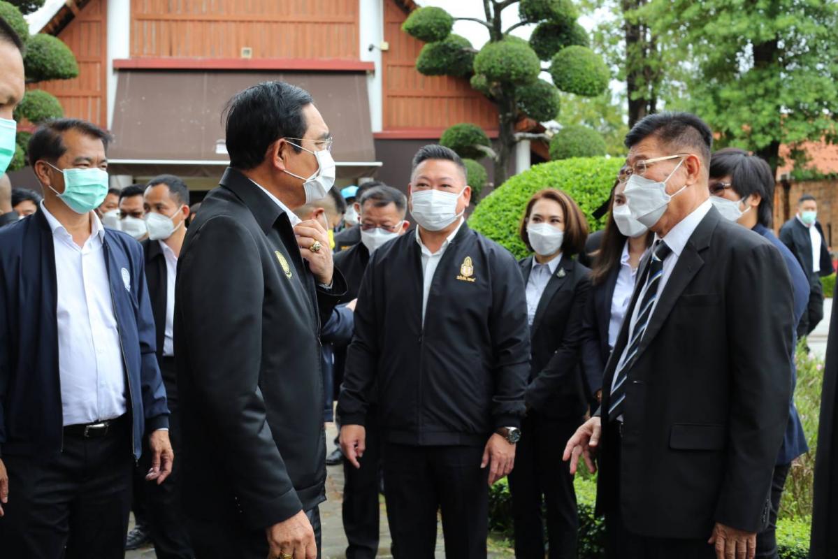 นายกณัฐวุฒิ และ สส.ธนัสถ์ ร่วมต้อนรับ นายกรัฐมนตรีที่สุโขทัย พร้อมรายงานปัญหาน้ำท่วมจังหวัดตากและหารือแนวทางแก้ไข