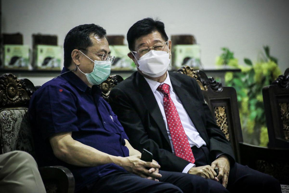 นายก อบจ.ตาก นำทีมเข้ารับการตรวจประเมินความพร้อม เพื่อรับถ่ายโอน รพ.สต. คว้า 100 คะแนนเต็ม