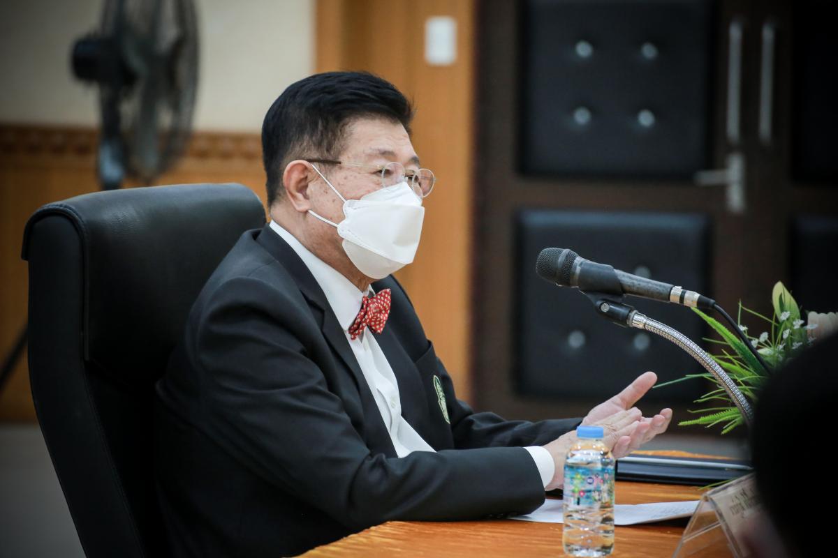 นายก อบจ.ตาก ประชุมหารือแนวทางการผลักดันงบประมาณ ปี 65 กับกองจัดทำงบประมาณเขตพื้นที่ 11 สำนักงบฯ