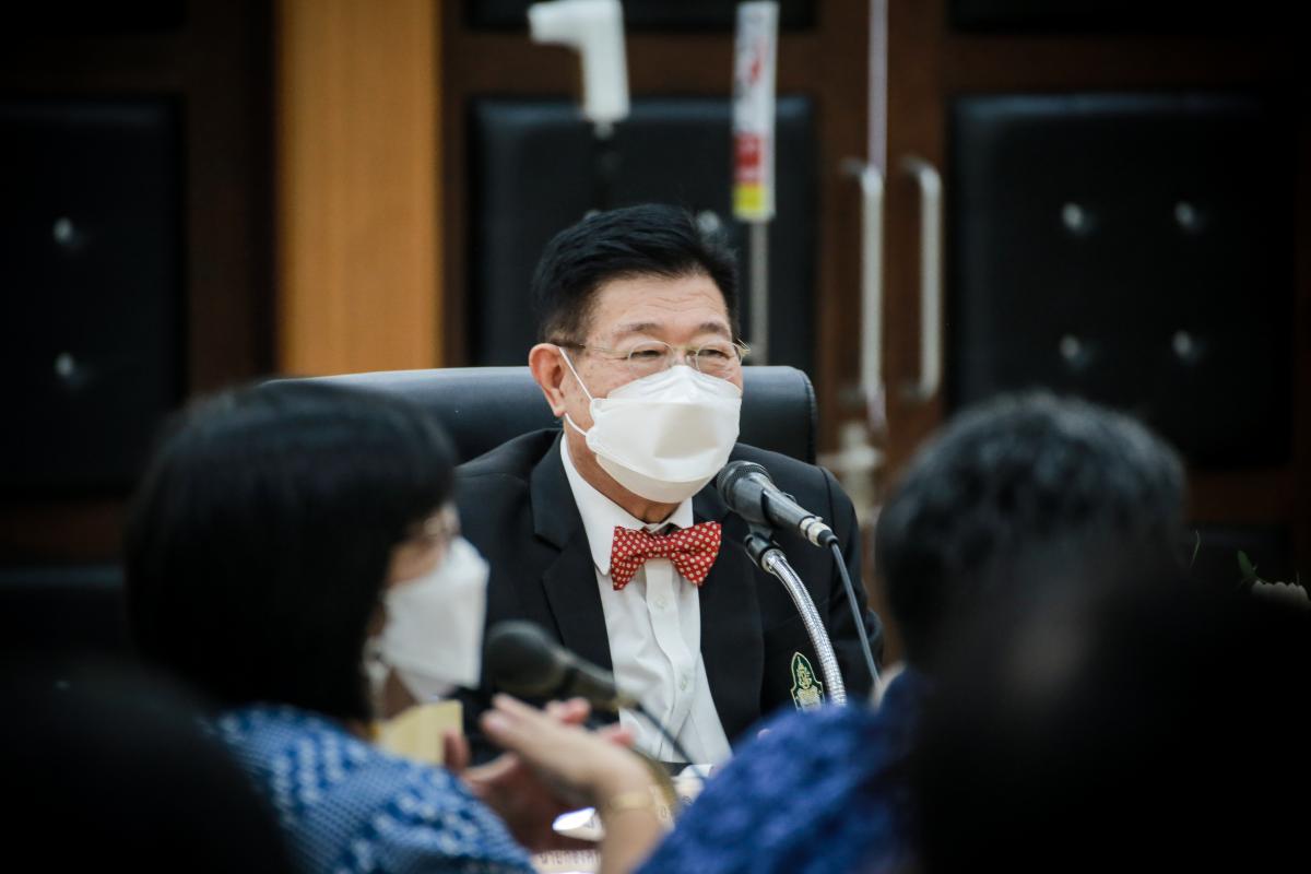 นายก อบจ.ตาก ประชุมหารือแนวทางการผลักดันงบประมาณ ปี 65 กับกองจัดทำงบประมาณเขตพื้นที่ 11 สำนักงบฯ