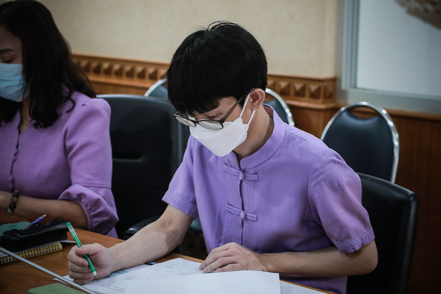 นางวันทนา วิรัชเกษม รองปลัดองค์การบริหารส่วนจังหวัดตาก รักษาราชการแทนปลัดองค์การบริหารส่วนจังหวัดตาก เป็นประธานการประชุมคณะกรรมการพิจารณาคุณสมบัติและกลั่นกรองความดีความชอบของบุคลากรในสังกัดองค์การบริหารส่วนจังหวัดตาก