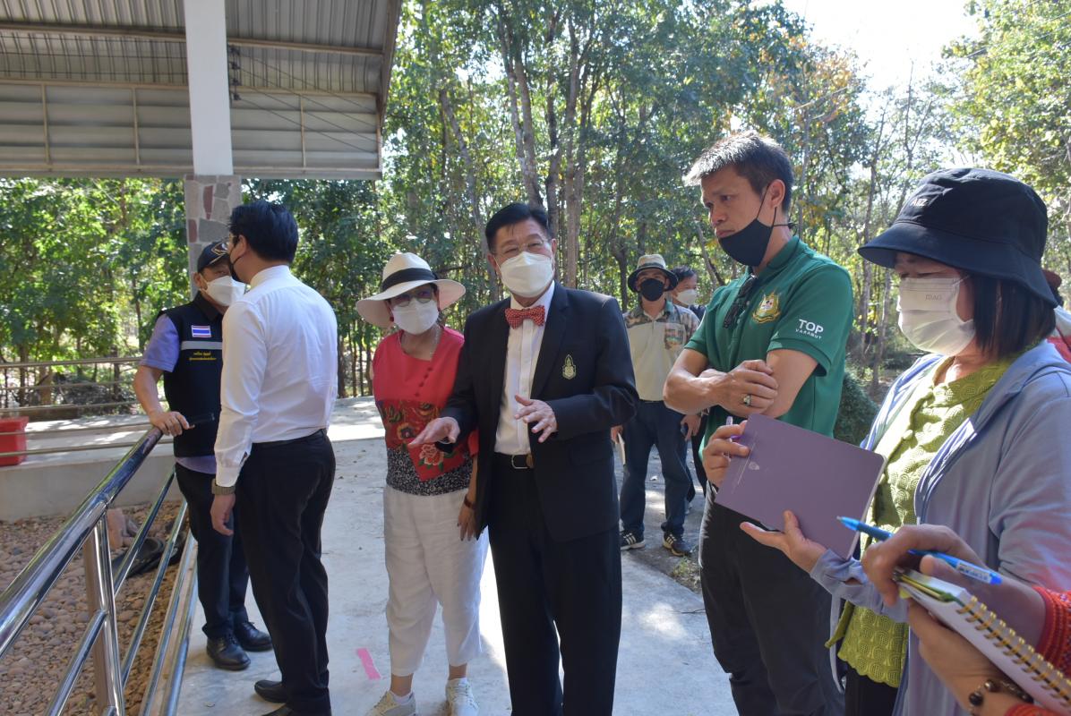 นายกองค์การบริหารส่วนจังหวัดตาก ในฐานะผู้อำนวยการอุทยานธรณีไม้กลายเป็นหินตากลงพื้นที่เพื่อหารือแนวทางการพัฒนาและประชาสัมพันธ์ การท่องเที่ยวเชิงธรณีวิทยา ณ อุทยานแห่งชาติดอยสอยมาลัย - ไม้กลายเป็นหิน จังหวัดตาก