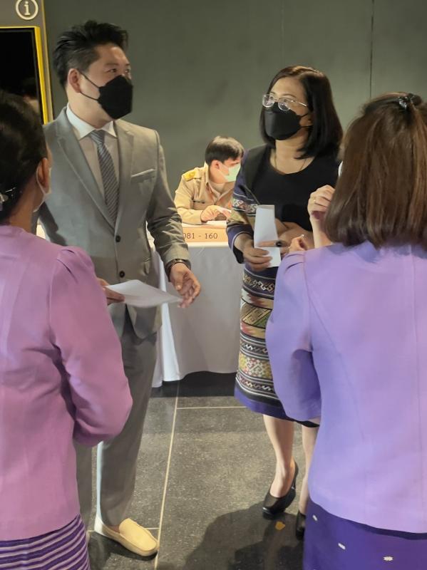 นายฑีฆะพล ทวีเกื้อกูลกิจ รองนายกองค์การบริหารส่วนจังหวัดตาก รับมอบโล่รางวัลองค์กรคุณธรรมต้นแบบโดดเด่น จังหวัดตาก ประจำปีงบประมาณ พ.ศ. 2564 จากกระทรวงวัฒนธรรม