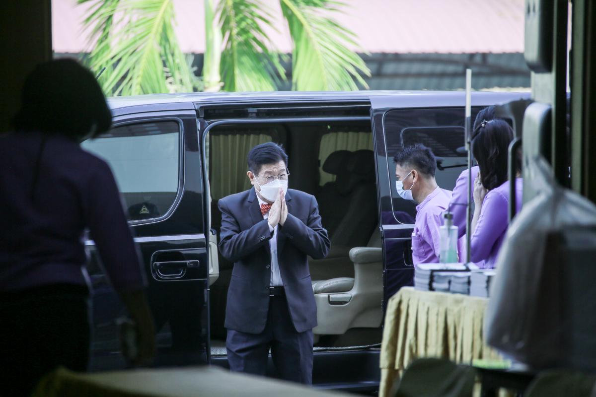 นายณัฐวุฒิ ทวีเกื้อกูลกิจ นายกองค์การบริหารส่วนจังหวัดตาก ร่วมต้อนรับและแสดงความยินดี กับนางสาวเปรมกมล ธีโรภาส รองปลัดองค์การบริหารส่วนจังหวัดเชียงใหม่ ในโอกาสได้รับการบรรจุแต่งตั้ง ในตำแหน่งปลัดองค์การบริหารส่วนจังหวัดตาก