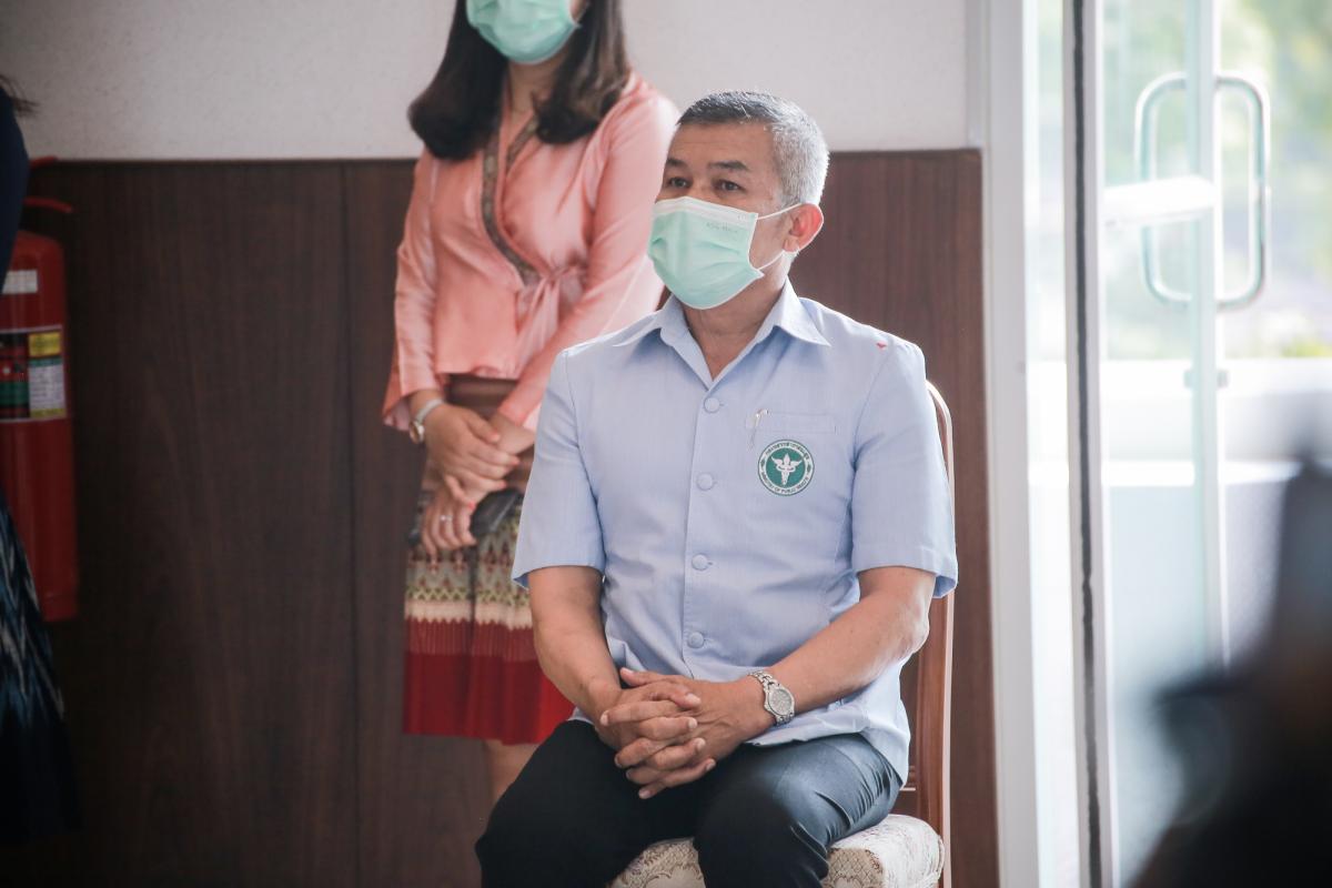 นายฑีฆะพล ทวีเกื้อกูลกิจ รองนายกองค์การบริหารส่วนจังหวัดตาก ร่วมเป็นเกียรติในงานโครงการล้านโดส ล้านใจ ล้านความห่วงใยเพื่อชาวตาก