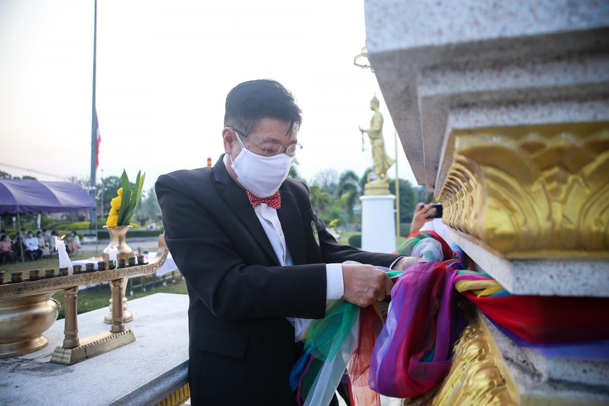 อบจ.ตาก จัดพิธีสักการะพระพุทธรูป และบวงสรวงพระพรหม พระภูมิ เจ้าที่ ประจำปี
