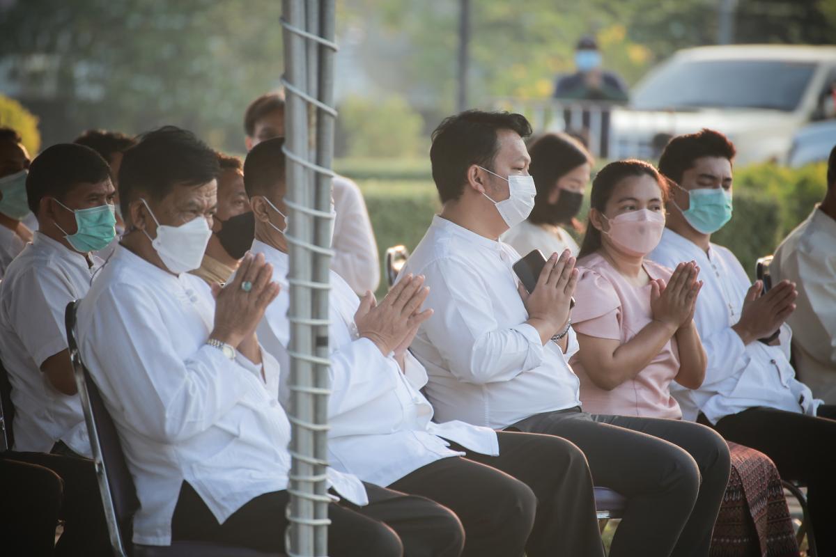 อบจ.ตาก จัดพิธีสักการะพระพุทธรูป และบวงสรวงพระพรหม พระภูมิ เจ้าที่ ประจำปี